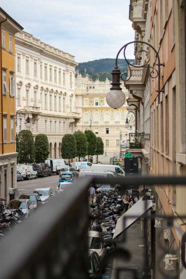 Elisabeth Boutique Rooms Trieste Luaran gambar